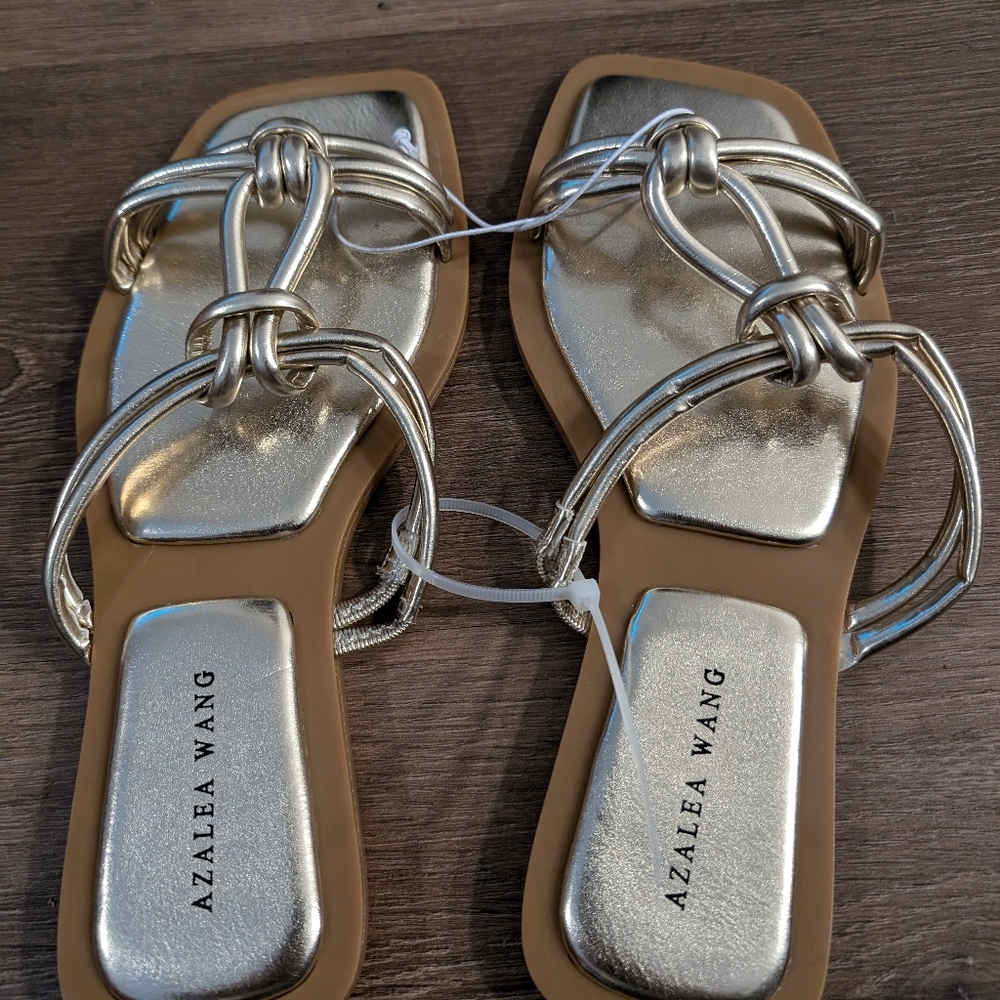 Azalea Wang Stetson Gold sandals, size 8